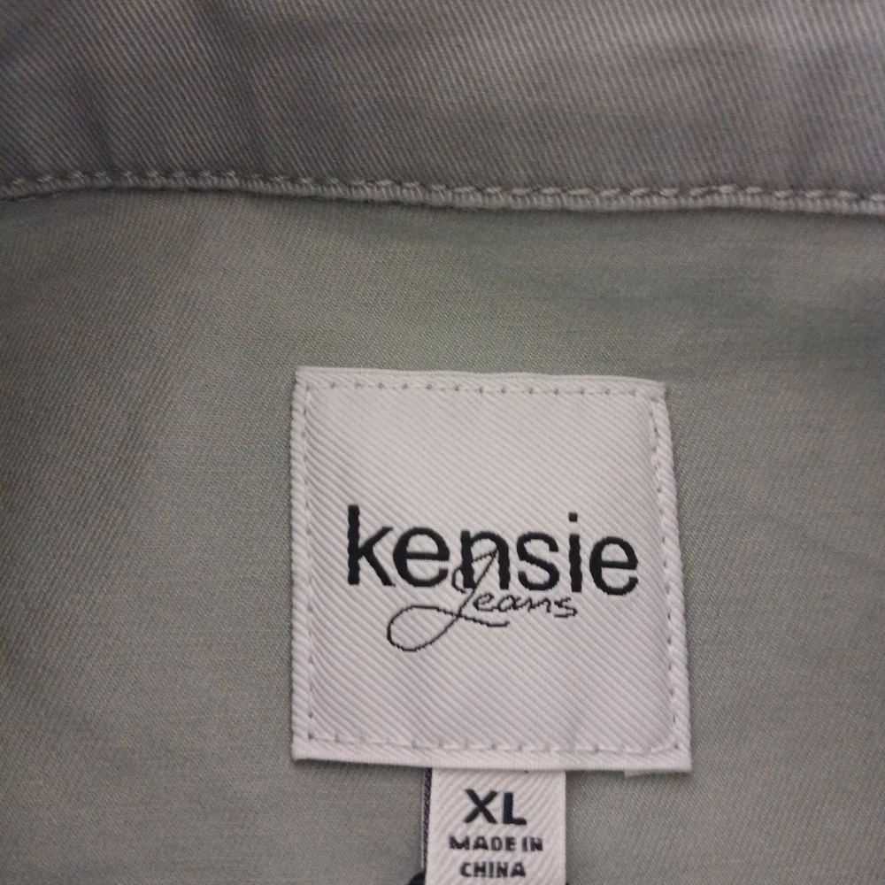 Women's Kensie Lightweight Zip-Up Utility XL Desert Sage. NWT - Picture 4 of 8